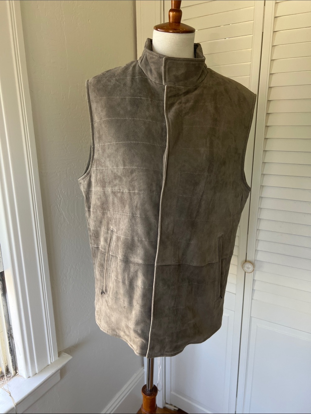 Peter Millar Crown Crafted Vantage Suede Vest